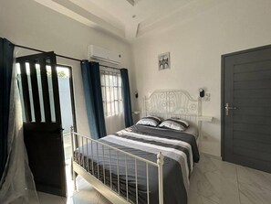 1 sovrum, strykjärn/strykbräda, wi-fi och sängkläder