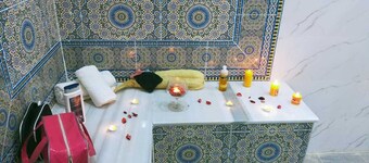 Charming villa with two bedroom, terasse, Hammam and BBQ in Algiers