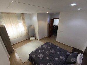 2 bedrooms, iron/ironing board, travel crib, WiFi - Charming villa with two bedroom, terasse, Hammam and BBQ in Algiers (El Djazair)