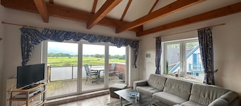 Vacation apartment 5 minutes from the sea, with dog.
