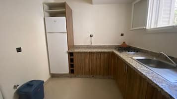 Stovetop, paper towels