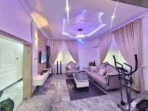 Living area - Kenora Luxury Apartments (Abuja)