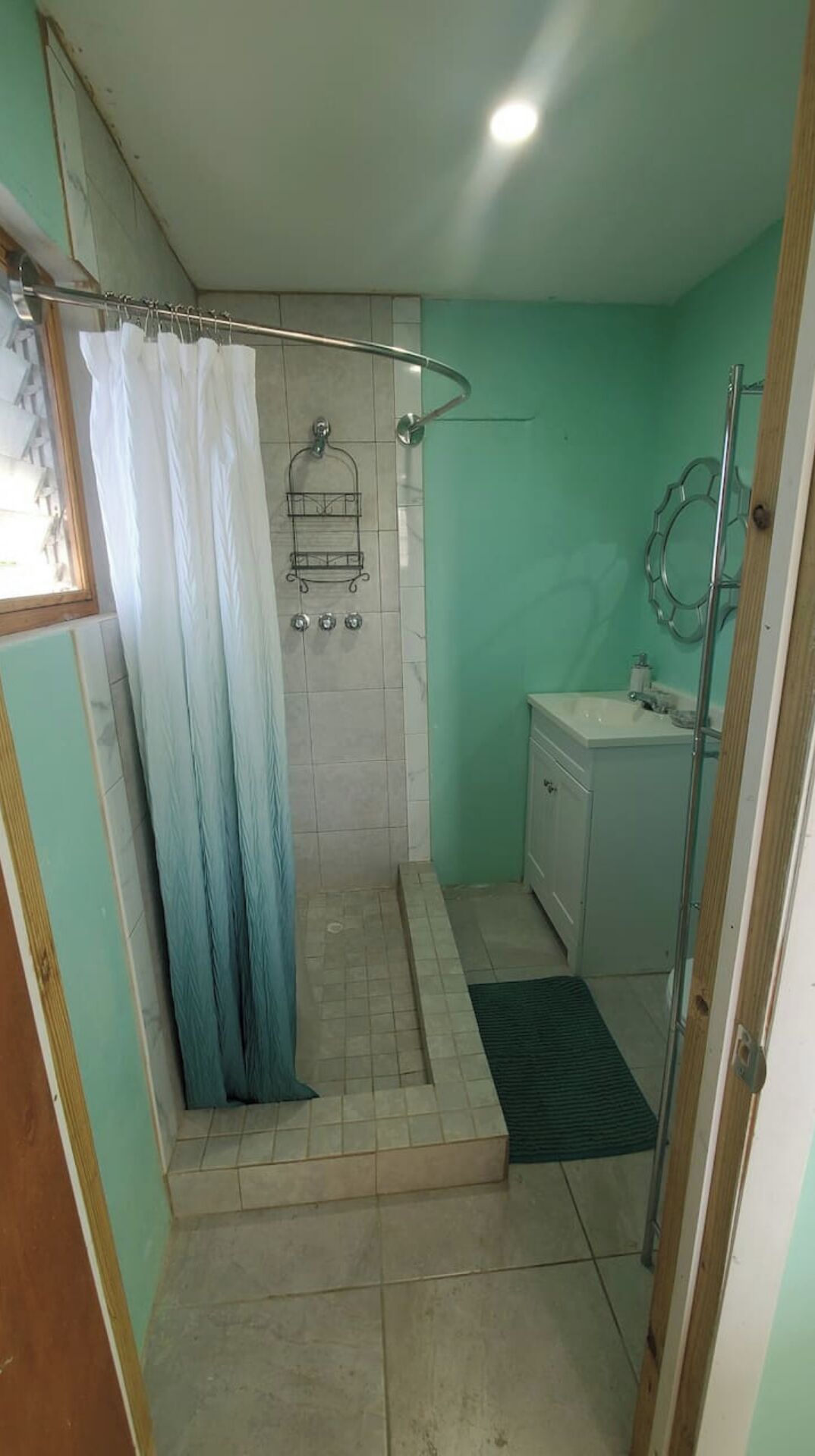 淋浴設備、風筒、提供毛巾、番梘