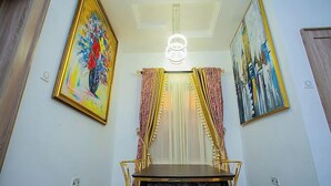 Sınıflandırılmamış resim, 37 üzerinden 2, düğme