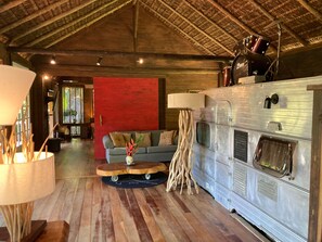 Comfort Bungalow, Ocean View | Living area - Rainforest Paradise (Rio de Janeiro)