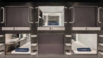 Egyptian cotton sheets, premium bedding, desk, laptop workspace