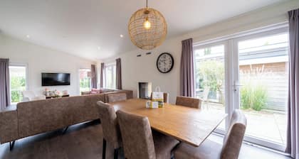 Schaelsbergerbosch- 2 Bath, Firepl&Garde