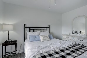 3 soveværelser, skrivebord, strygejern/strygebræt, gratis Wi-Fi