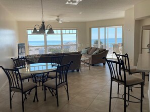 Smart TV - Beachfront Condo Barefoot Beach, Bonita Springs, FL/ Naples area. Gulf of Mexico (Bonita Springs)