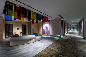 1 camera, Wi-Fi gratuito