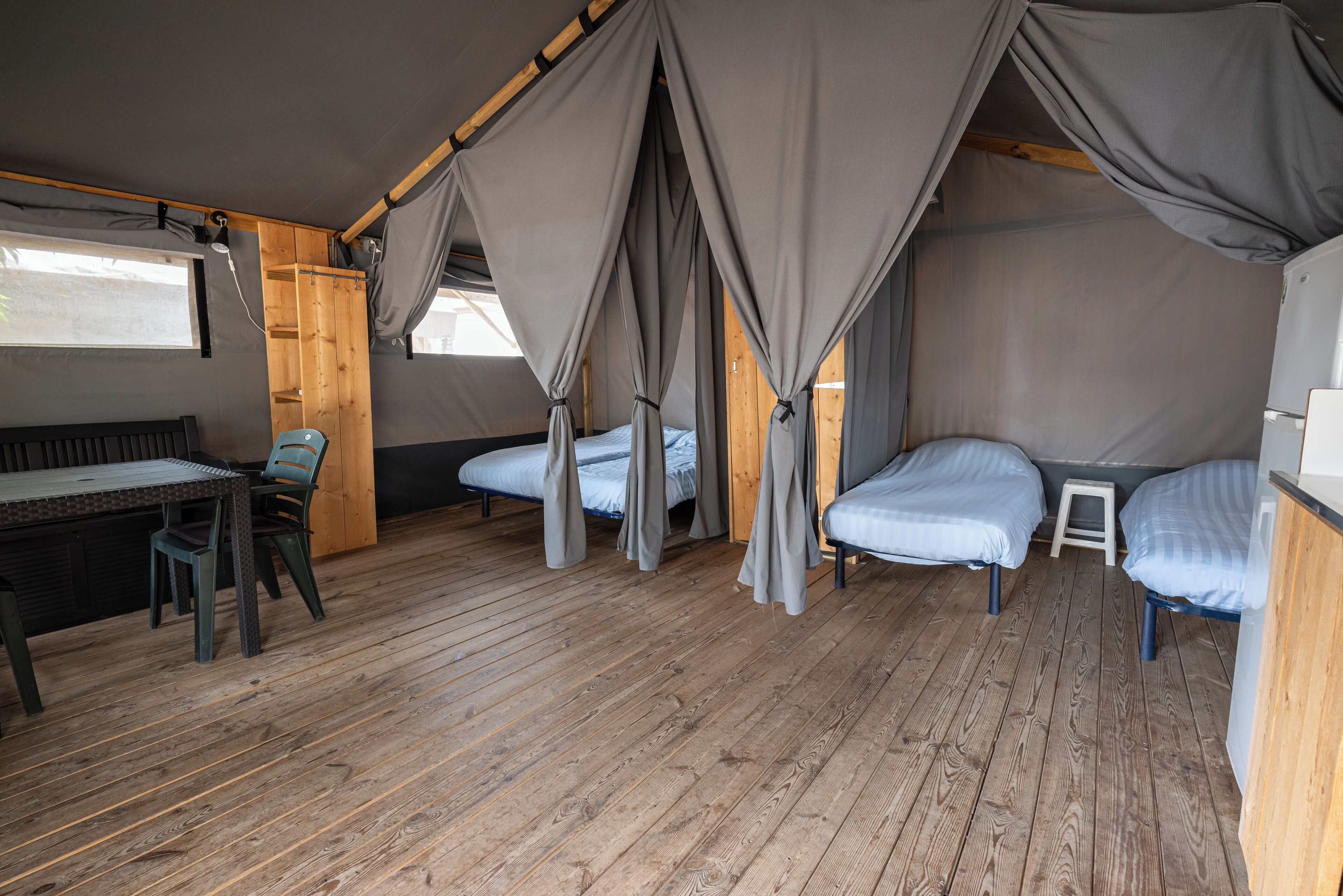 Tent Glamping Tent | Free WiFi, bed sheets