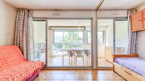 1 bedroom
