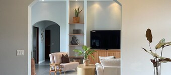 Spacious mountain villa with 5 bedrooms and brand new AC