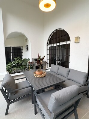 Outdoor dining