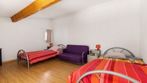 1 bedroom