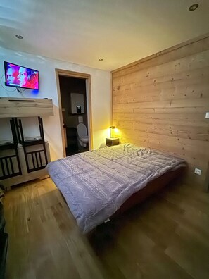 1 Schlafzimmer