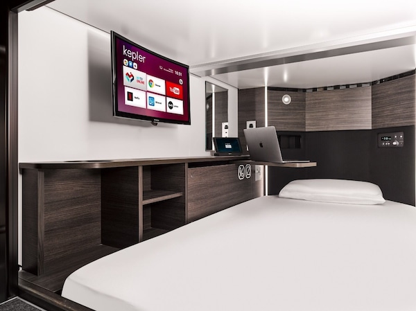 Kepler Club Riga Airport Hotel - Airside Eu Transit Area - Ryga