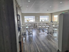 Restaurant - Vid hafid Guesthouse (Ólafsvík)