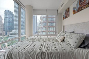 Exclusive Apartment, 2 Bedrooms, Kitchen, City View