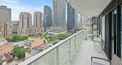 Teahouse Condos in Downtown Toronto