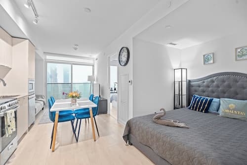 Deluxe Apartment, Multiple Beds | Living area