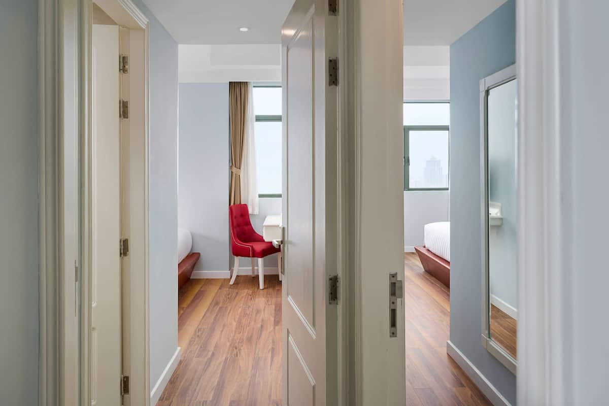 1 bedroom, minibar, in-room safe, desk