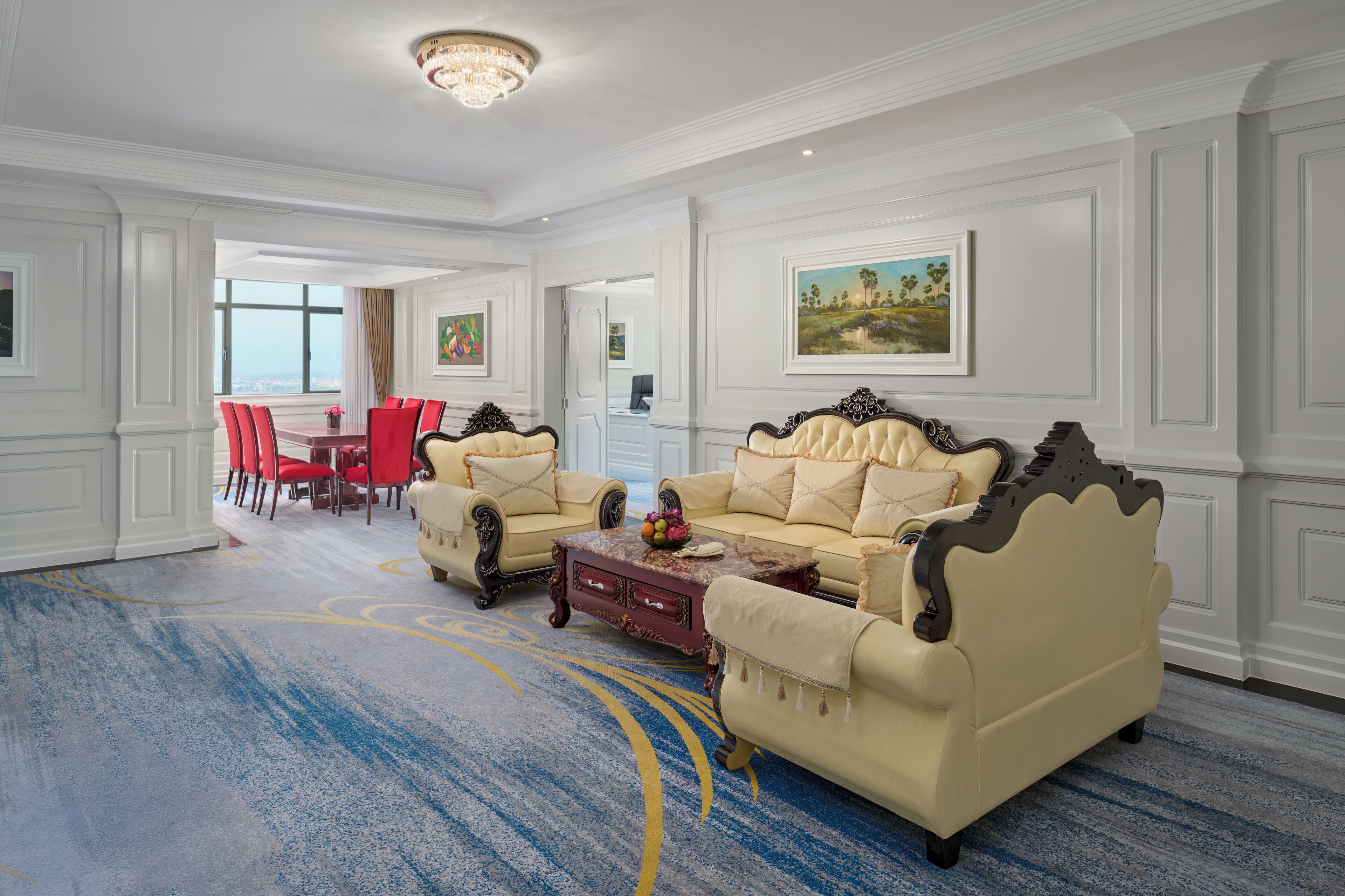 Suite presidencial, 1 cama de matrimonio grande, no fumadores | Sala de estar | Televisión de pantalla plana de 52 pulgadas con canales por cable