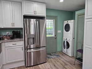 Interior - 314 E. 3rd in Lakeside (Lakeside)