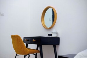 Room - Les Jardins de René - Miracle (Yaoundé)