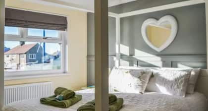 Seaside Retreat in North Yorkshire - Pet Friendly Holiday Home