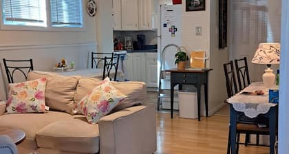 117 East 4th in the Heart of Lakeside!