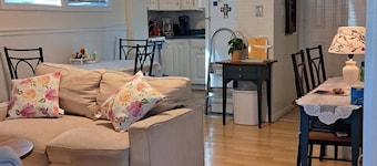 117 East 4th in the Heart of Lakeside!