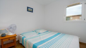 2 bedrooms