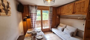 TV - Chalets d'Or A N°216 - 3P6 (Les Deux Alpes)