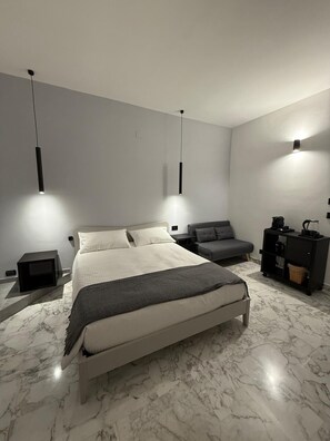 1 slaapkamer, een strijkplank/strijkijzer, wifi, beddengoed