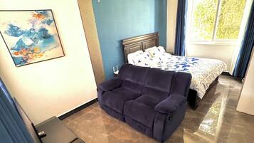 1 chambre, fer et planche Ă repasser, Wi-Fi, draps fournis