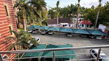 Enceinte de lâhĂ©bergement