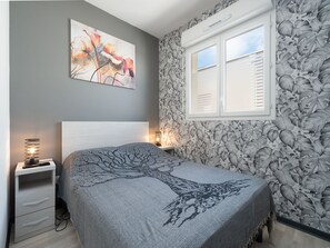 2 bedrooms, free WiFi