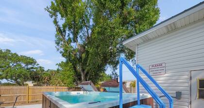 Sarasota Duplex near Siesta Key