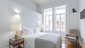 5 bedrooms, desk, free WiFi