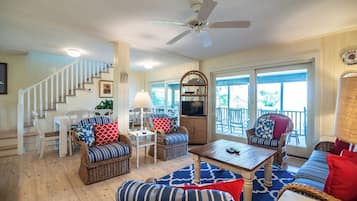 Superior House, Ocean View | Room amenity