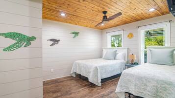 Deluxe Suite | Room amenity