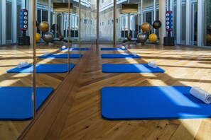 Fitness facility - Burj View Studio Downtown (Dubai)