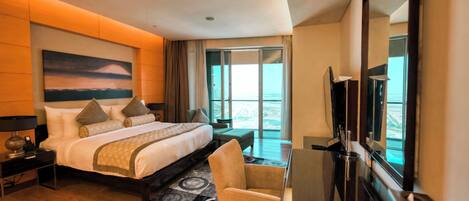 1 bedroom, in-room safe, desk, iron/ironing board