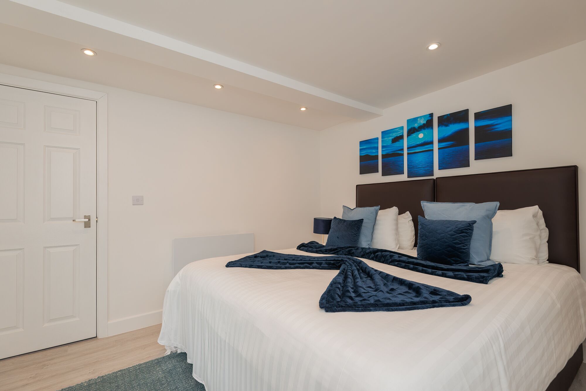 Superior Apartment, Private Bathroom (Norfolk Apartment) | Free WiFi