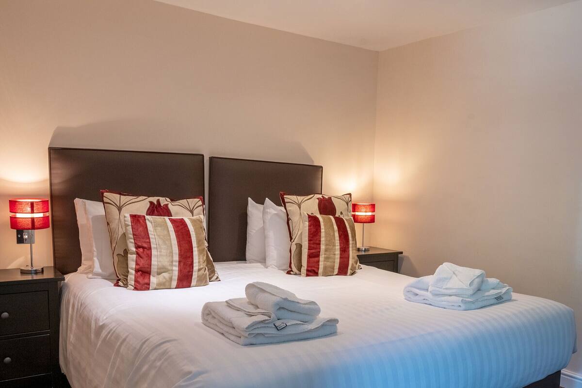 Deluxe Double or Twin Room, Ensuite (BH6) | WiFi (free)