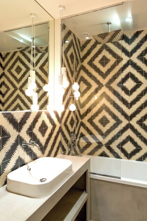 Deluxe Apartment | Bathroom - Le Opera Drouot (Paris)