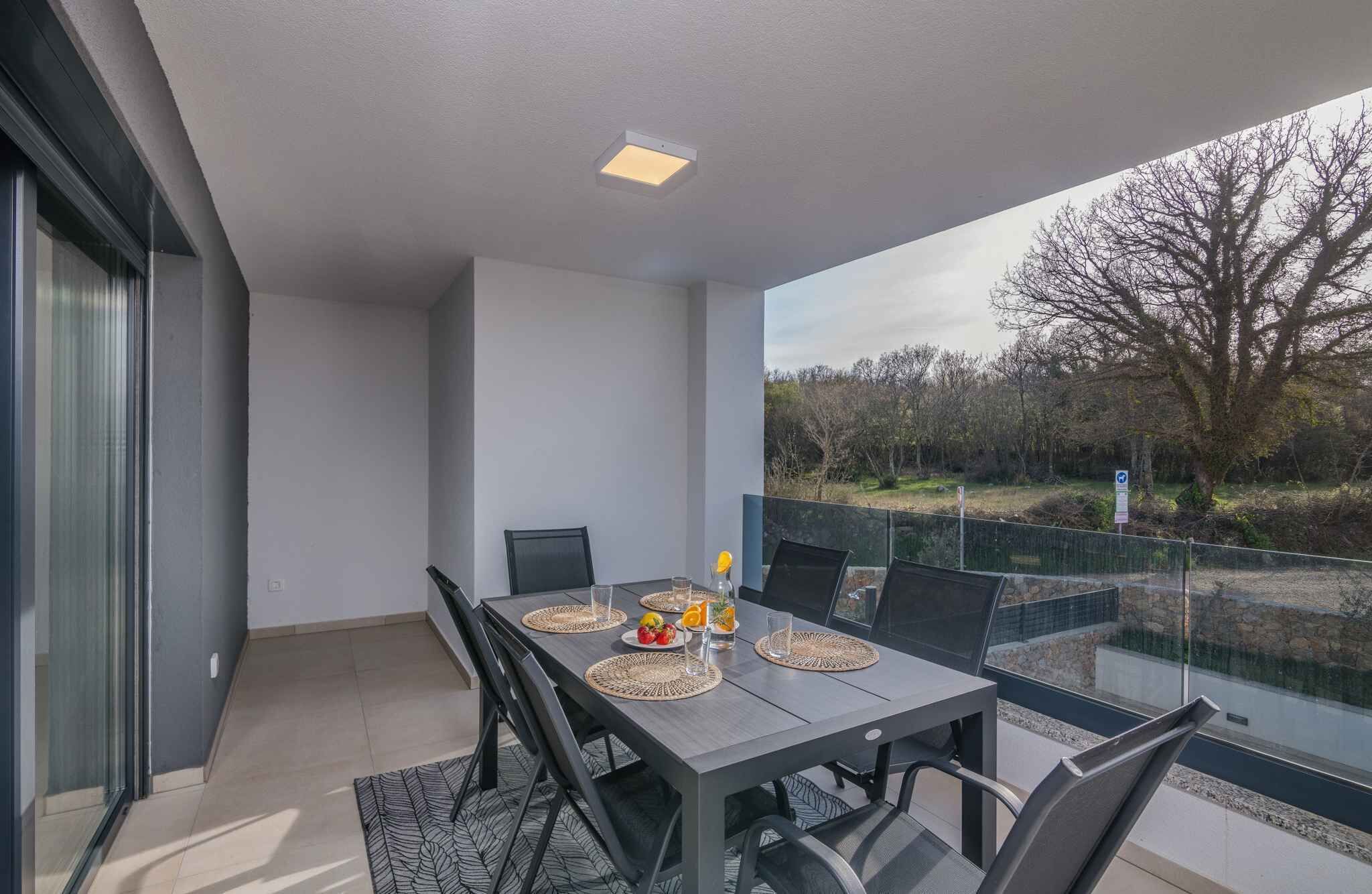 屋外ダイニングエリア