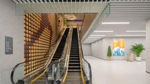 Interior - Holiday Inn Shanghai Pudong Airport by IHG (Shanghai)