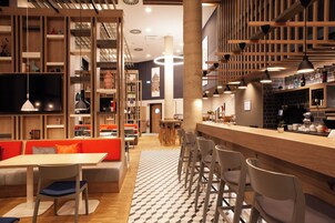 Bar (in der Unterkunft)